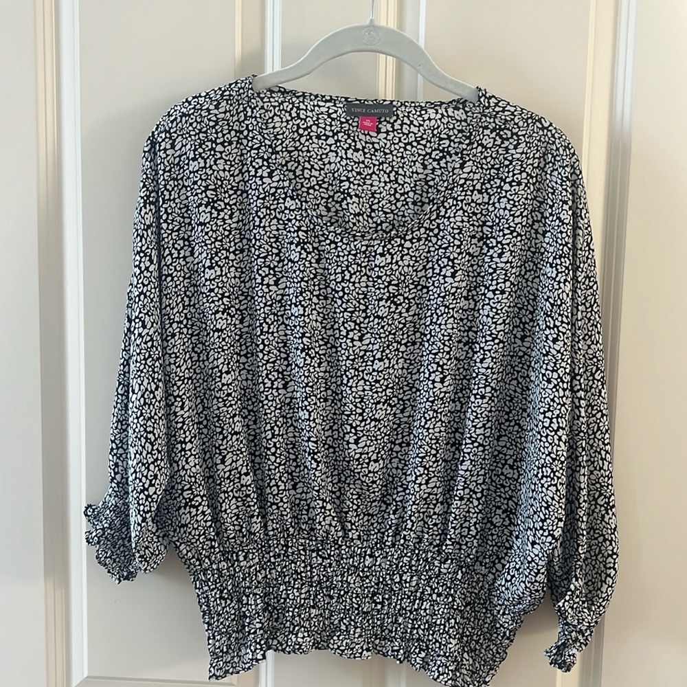 Vince Camuto top